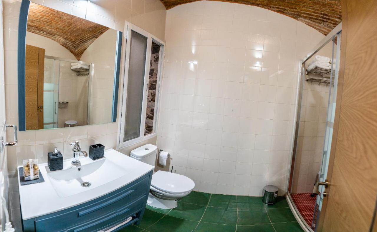 Art & Suite Apartment Caces מראה חיצוני תמונה