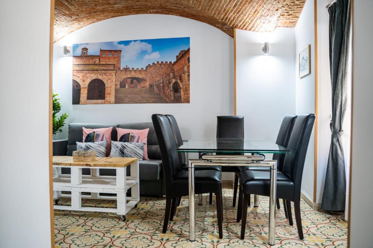 Art & Suite Apartment Caces מראה חיצוני תמונה