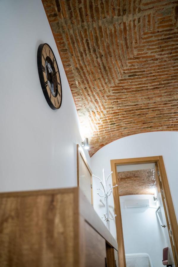 Art & Suite Apartment Caces מראה חיצוני תמונה